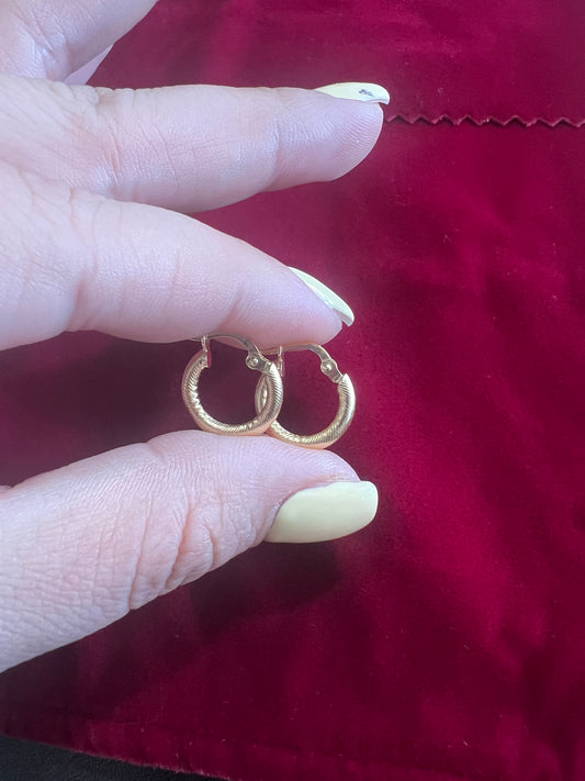 Huggies Gold 18k